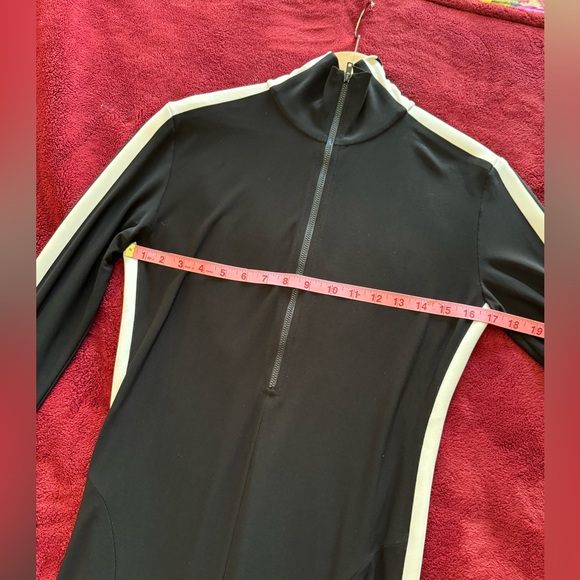 GENUINE NORMA KAMALI BLK SPORT STRIPE BODYCON DRESS SIZE XS IN MINT CONDITION - Picture 4 of 8